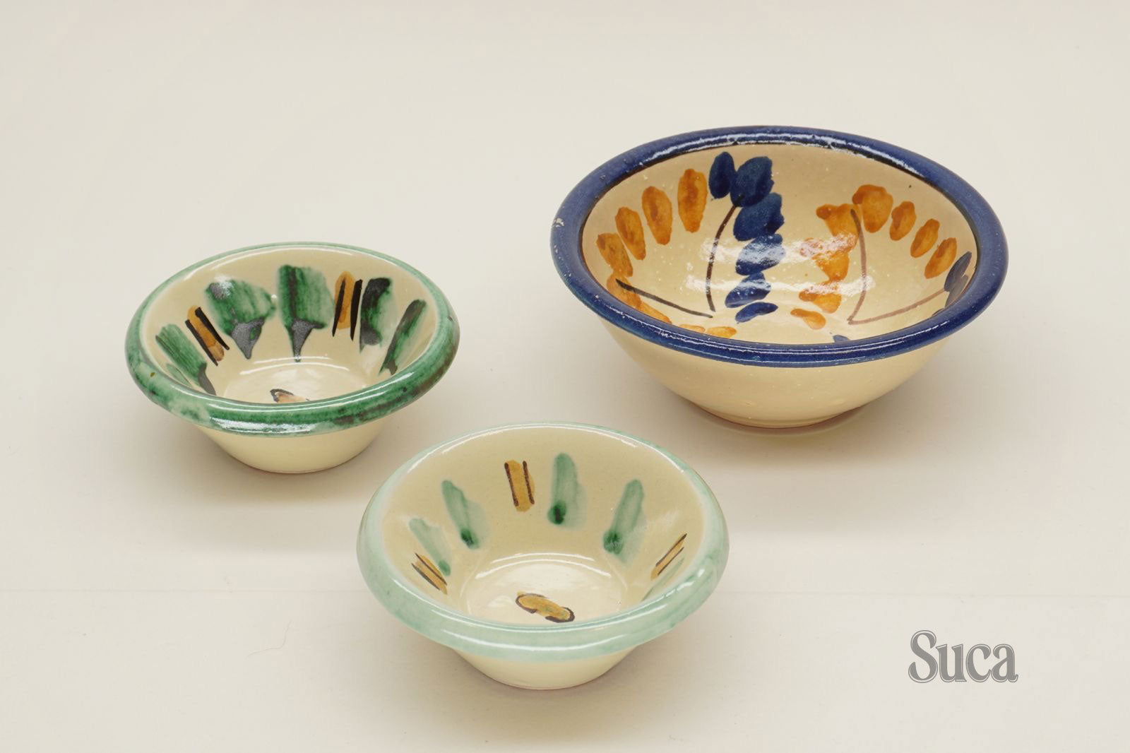 Burgio Farfalle – Conjunto com  3 bolws de aperitivo